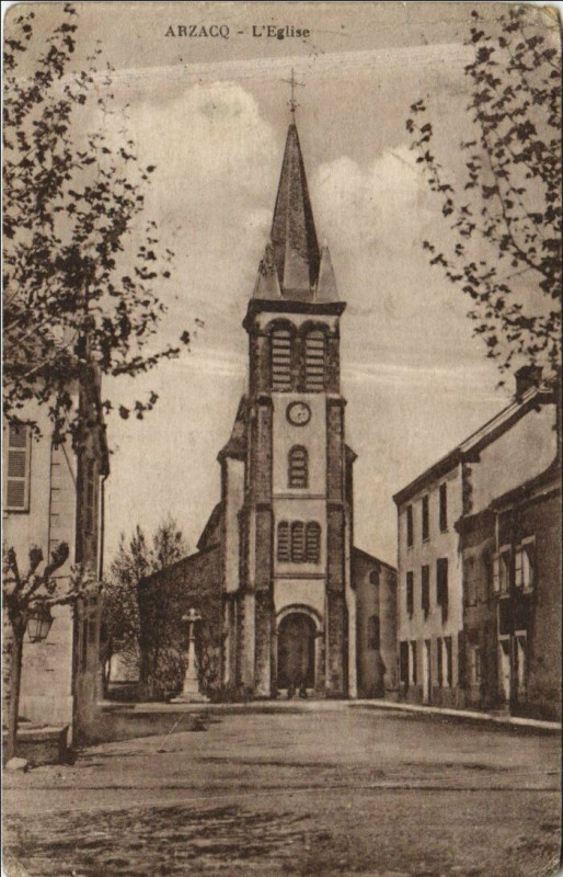 Carte postale ancienne Arzacq L'Eglise
