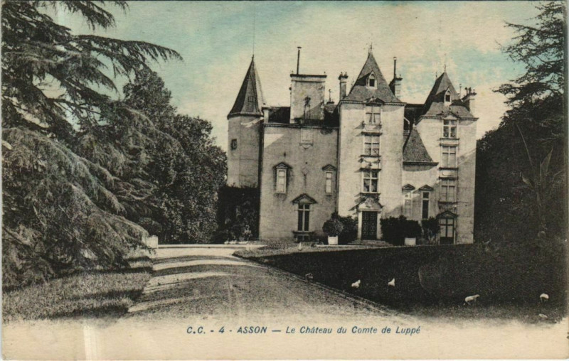 Carte postale ancienne Asson Le Chateau du Comte de Luppe à Asson
