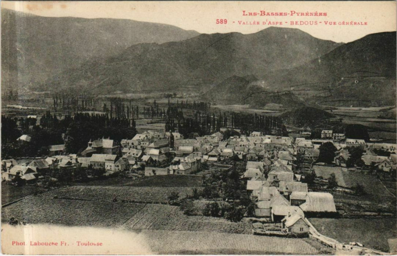 Carte postale ancienne Bedous Vue Generale à Bedous
