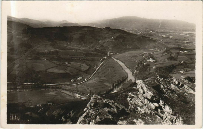 Carte postale ancienne Biriatou Vue Generale prise du Choldocogagne à Biriatou