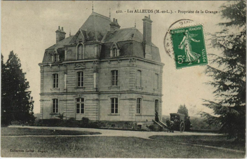 Carte postale ancienne Les Alleuds Propriete de la Grange