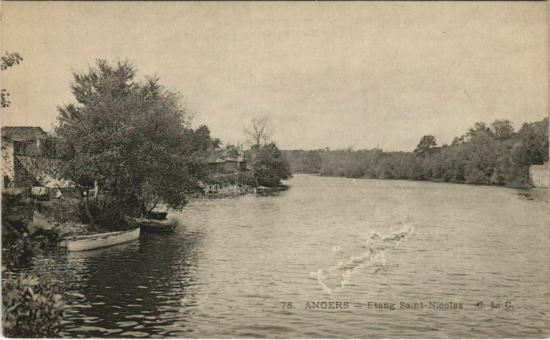 Carte postale ancienne Angers Etang Saint-Nicolas à Angers