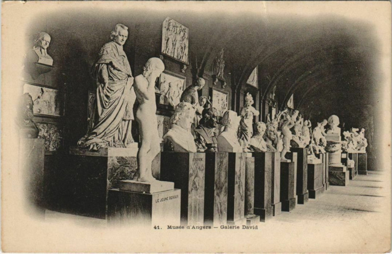 Carte postale ancienne Angers Musee d'Angers - Galerie David à Angers