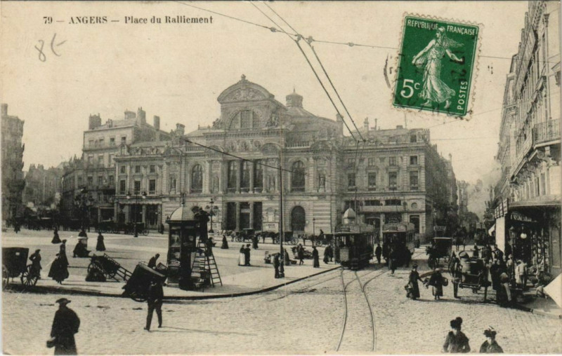 Carte postale ancienne Angers Place du Ralliement à Angers