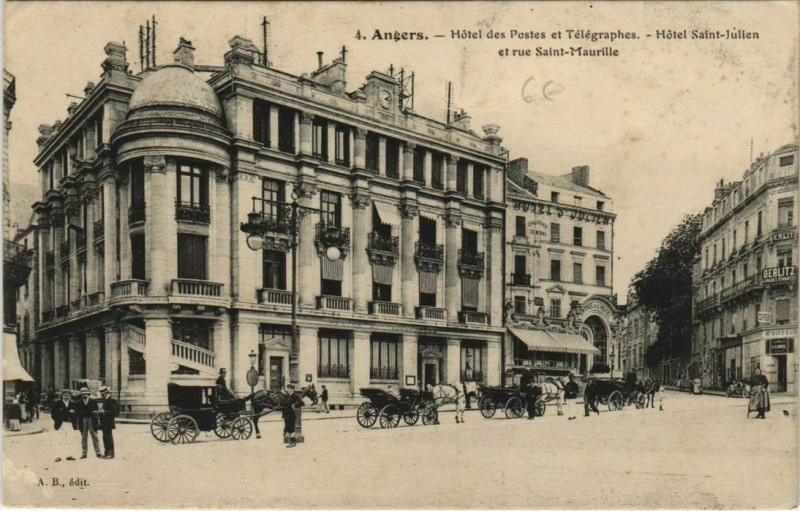 Carte postale ancienne Angers Hotel des Postes et Telegraphes - Hotel Saint-Julien à Angers