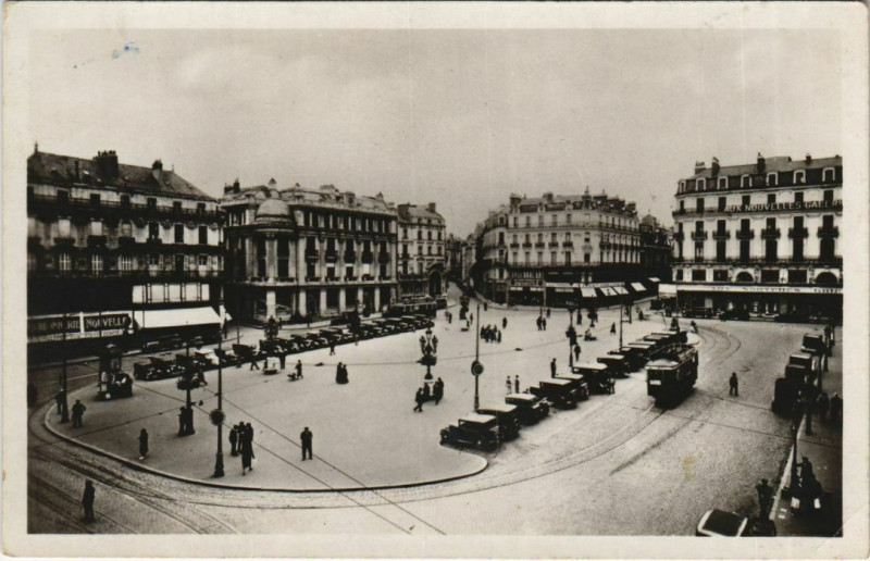 Carte postale ancienne Angers Place du Ralliement à Angers