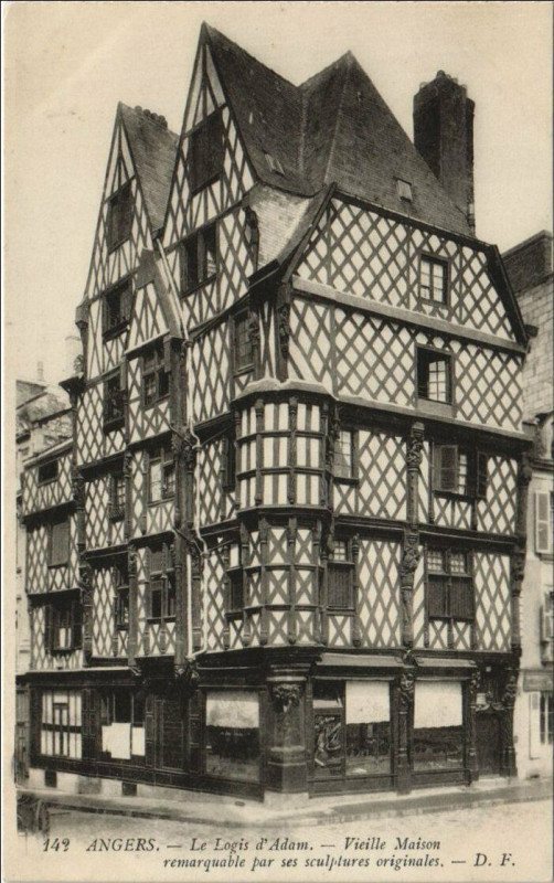 Carte postale ancienne Angers Le Logis d'Adam - Vieille Maison à Angers
