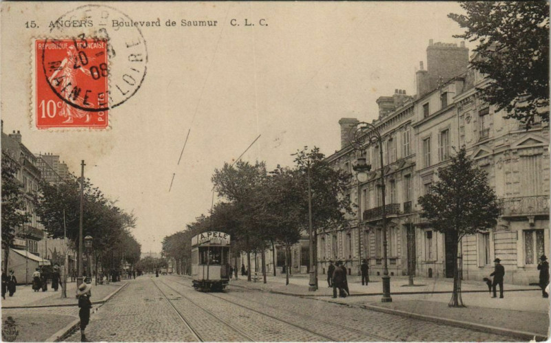 Carte postale ancienne Angers Boulevard de Saumur à Angers