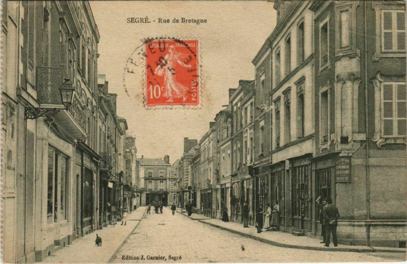 Carte postale ancienne Segre Rue de Bretagne