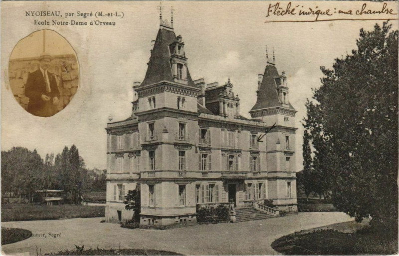 Carte postale ancienne Nyoiseau per Segre - Ecole Notre-Dame d'Orveau