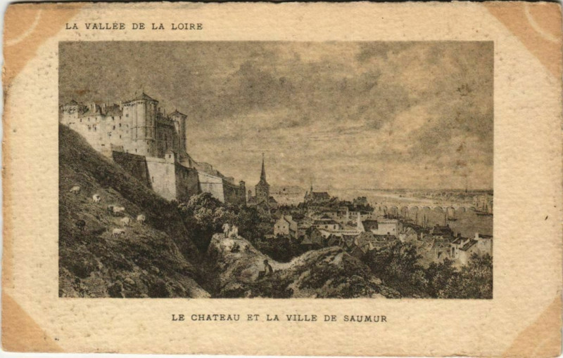 Carte postale ancienne Saumur Le Chateau et la Ville de Saumur à Saumur