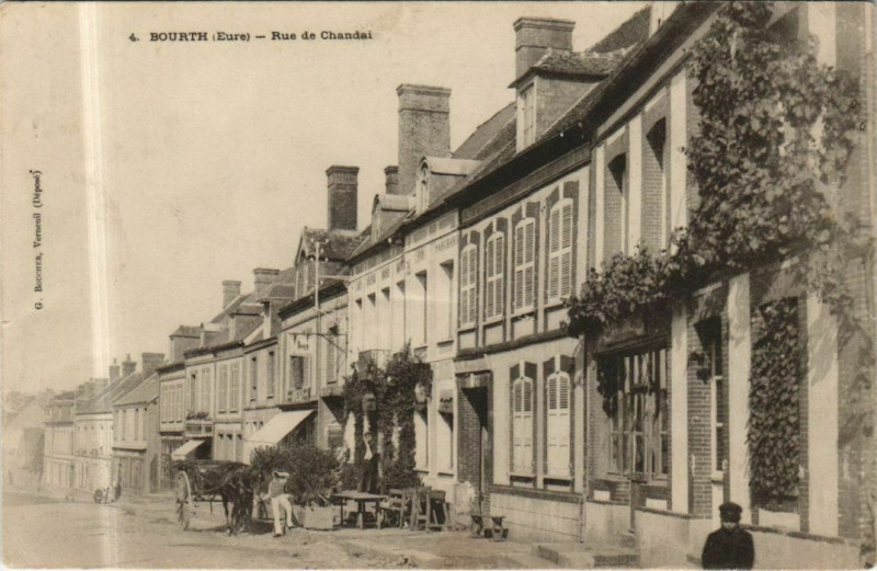 Carte postale ancienne Bourth Rue de Chandai à Bourth