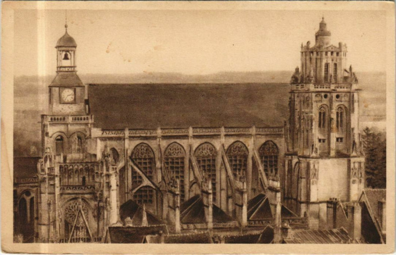 Carte postale ancienne Gisors L'Eglise - La Tour du Clocher à Gisors