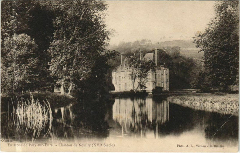 Carte postale ancienne Neuilly Chateau de Neuilly à Neuilly