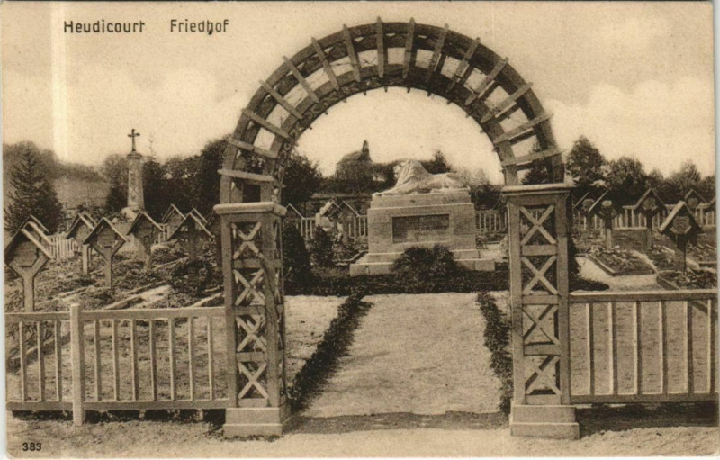 Carte postale ancienne Heudicourt Cimetiere - Friedhof à Heudicourt
