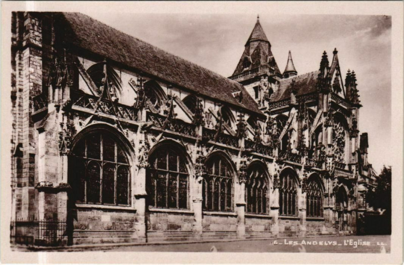 Carte postale ancienne Les Andelys L'Eglise aux Andelys