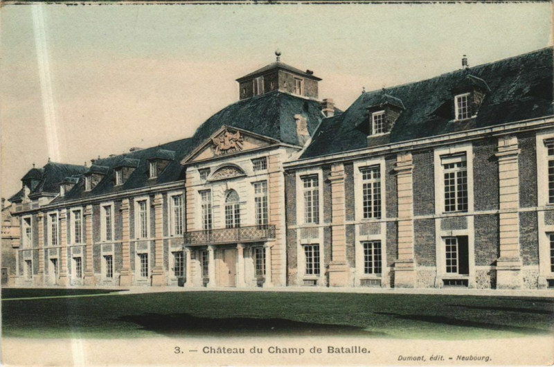 Carte postale ancienne Chateau du Champ de Bataille