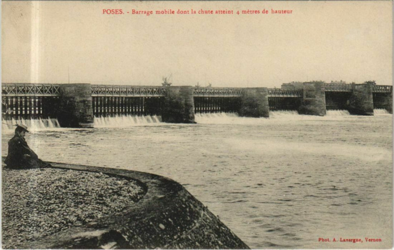 Carte postale ancienne Poses Barrage Mobile à Poses