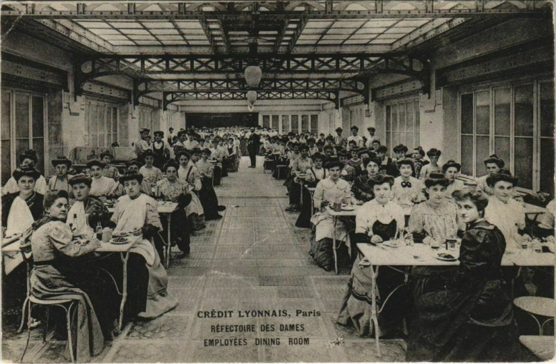 Carte postale ancienne Crédit Lyonnais Paris Réfectoire des Fames