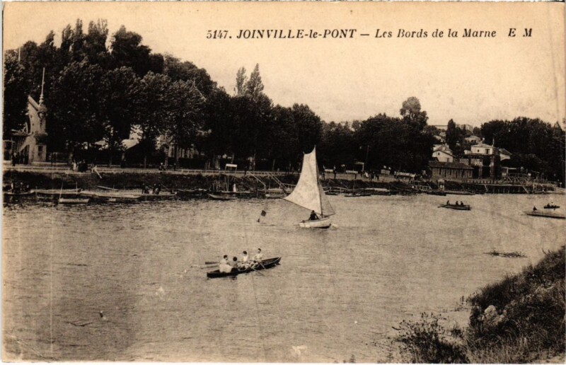 Carte postale ancienne Joinville le Pont Les Bords de la Marne France à Joinville-le-Pont
