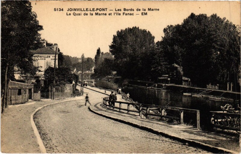 Carte postale ancienne Joinville le Pont Le Quai de la Marne et l'Ile Fanac France à Joinville-le-Pont