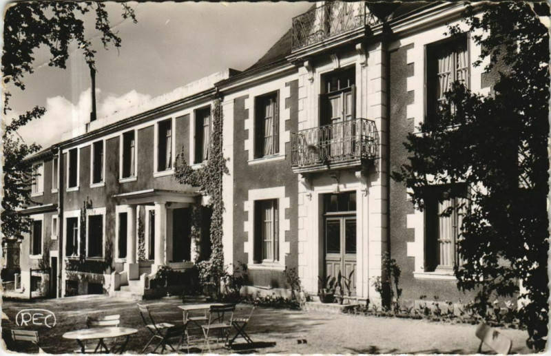 Carte postale ancienne Buzancais L'Hermitage France