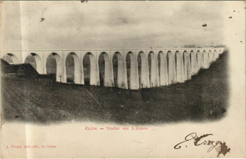 Carte postale ancienne Cluis Viaduc s l'Auzon France à Cluis