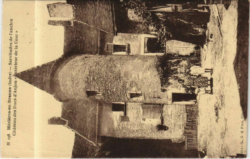 Carte postale ancienne Mezieres en Brenne Chateau des Ducs d'Anjou France