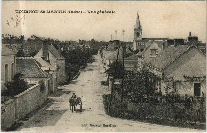 Carte postale ancienne Tournon St.Martin Vue Generale France