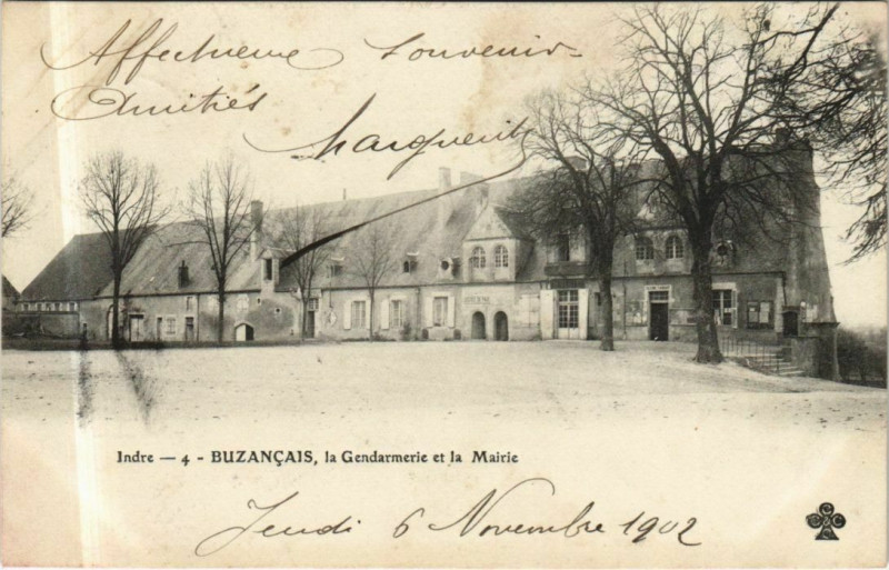 Carte postale ancienne Buzancais La Gendarmerie et la Mairie France