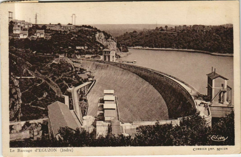 Carte postale ancienne Le Barrage d'Eguzon France