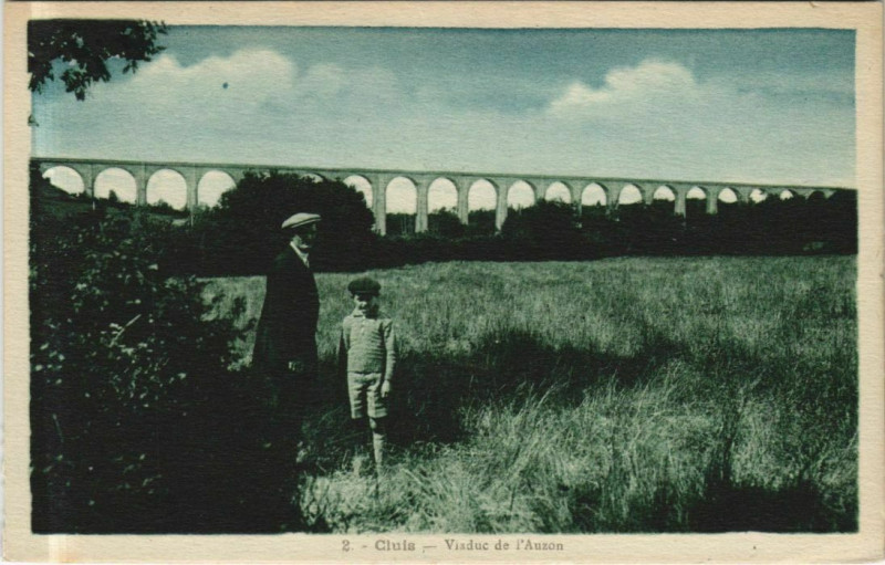 Carte postale ancienne Cluis Viaduc de l'Auzon France à Cluis