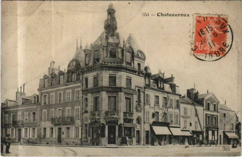 Carte postale ancienne Chateauroux Rue Gambetta France