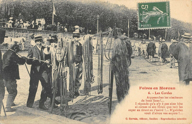 Carte postale ancienne Foires En Morvan Les Cordes Scene De Foire Marche