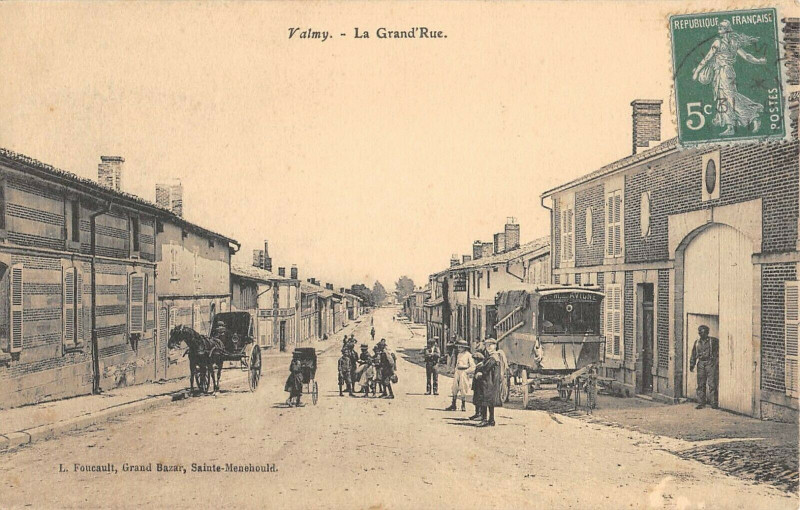 Carte postale ancienne Valmy La Grand Rue à Valmy