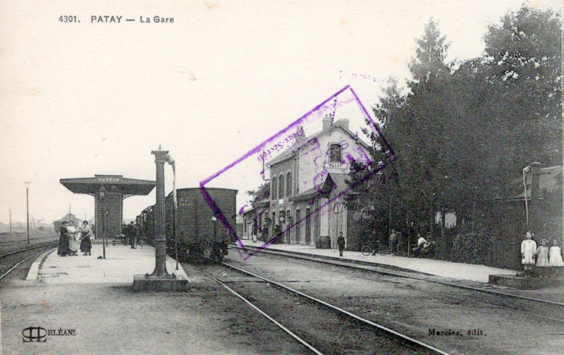 Carte postale ancienne La Gare à Patay