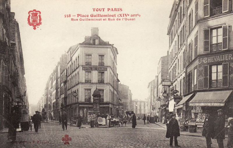 Carte postale ancienne Place Guilleminot à Paris 14e