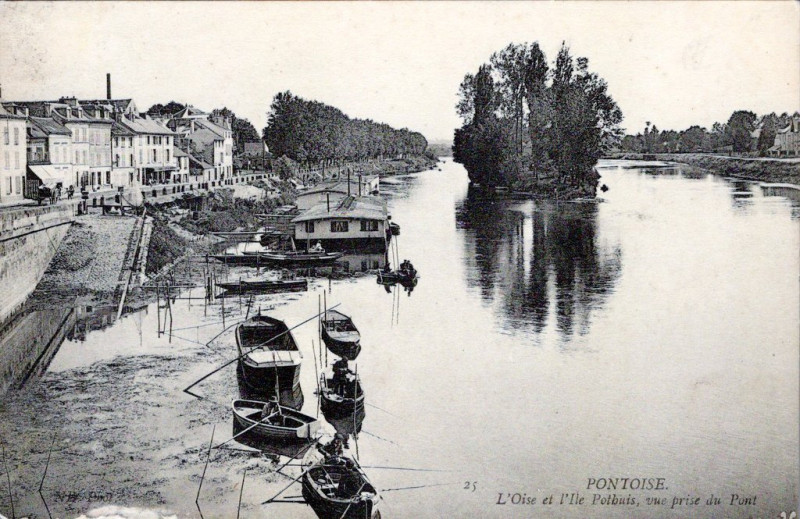Carte postale ancienne L'Oise et l'Île Pothuis, vue prise du Pont à Pontoise