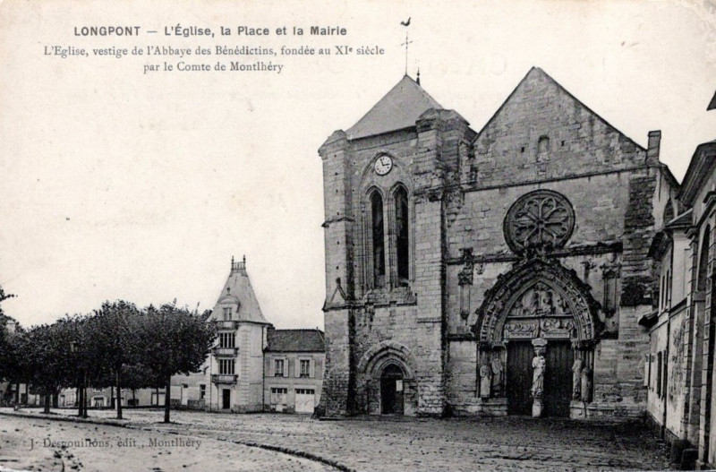 Carte postale ancienne L'Église, la Place et la Mairie à Longpont-sur-Orge