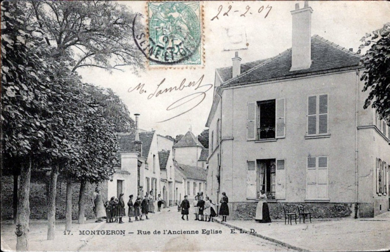 Carte postale ancienne Rue de l'Ancienne Église à Montgeron