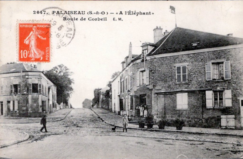 Carte postale ancienne A l'Éléphant à Palaiseau