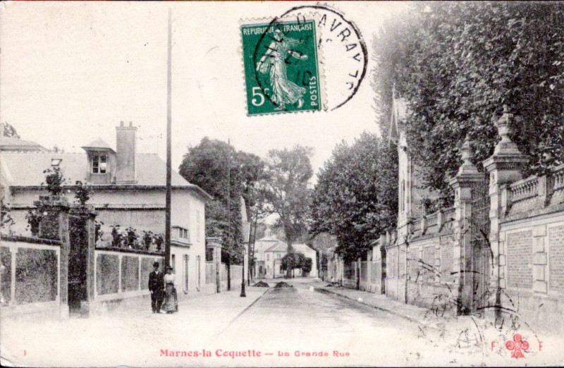 Carte postale ancienne La Grande Rue à Marnes-la-Coquette