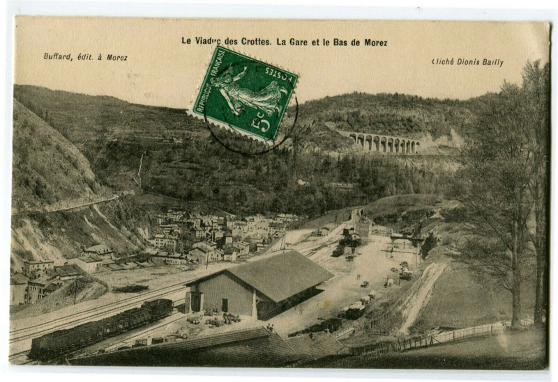 Carte postale ancienne Jura Morez Viaduc des Crottes La Gare et le Bas de Morez