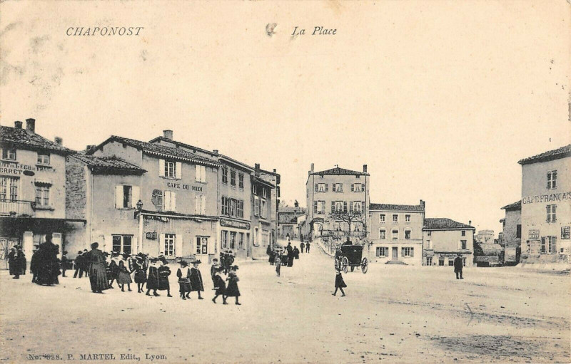 Carte postale ancienne Chaponost La Place à Chaponost