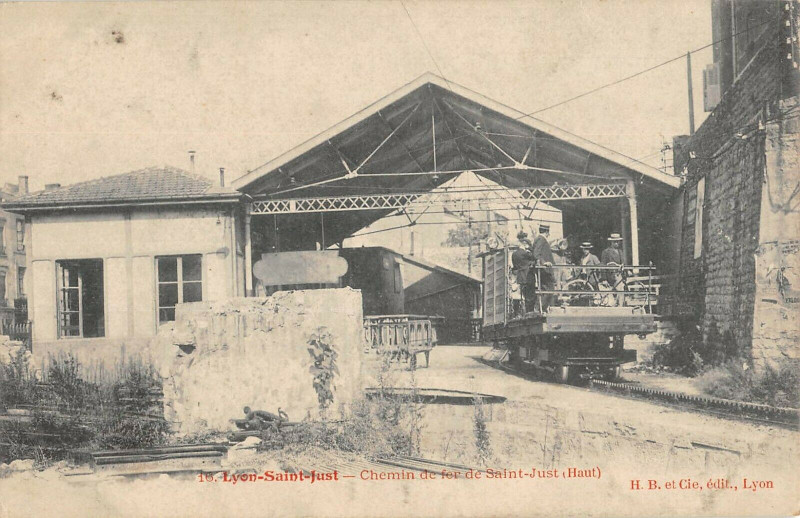 Carte postale ancienne Lyon Saint Just Chemin De Fer De Saint Just Haut à Lyon