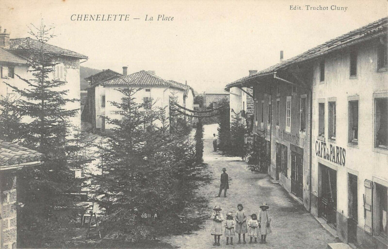 Carte postale ancienne Chenelette La Place (cliché pas courant