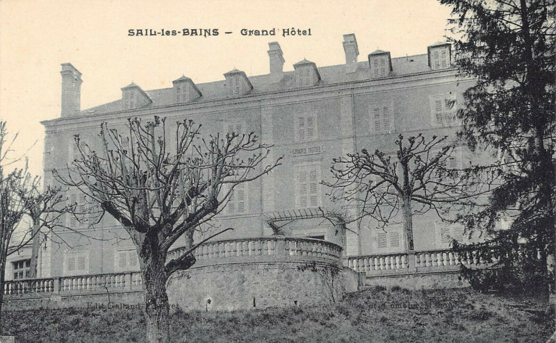 Carte postale ancienne Sail Les Bains Grand Hotel à Sail-les-Bains