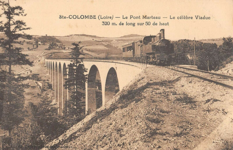 Carte postale ancienne Sainte Colombe Le Pont Marteau Train