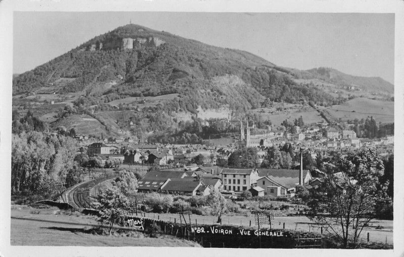 Carte postale ancienne Voiron Vue Generale à Voiron