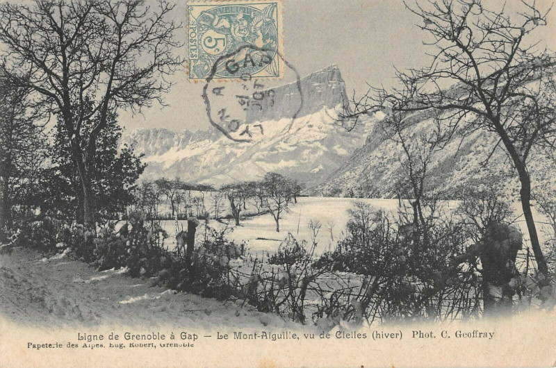 Carte postale ancienne Ligne De Grenoble A Gap Le Mont Aiguille Vu De Clelles Hiver à Clelles